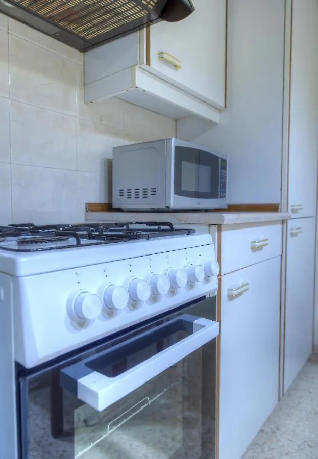 Large And Bright Apartment In The City Centre Goslm-2 Sliema 0*,  Malta